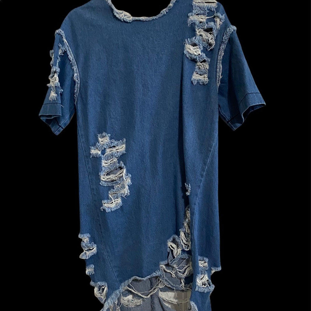 FASHIONNOVA Ripped Denim Dress Women New, no tags